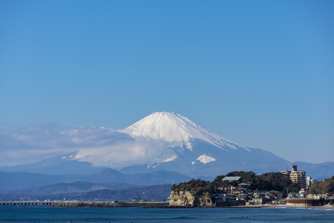 yacht harbor japan