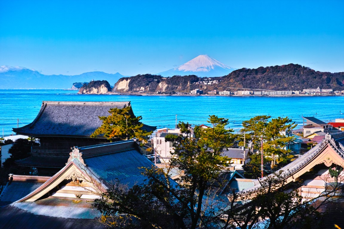 yacht harbor japan